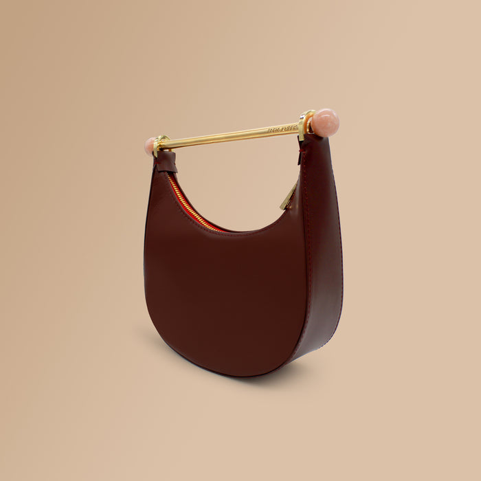 MINI MOON VINO TINTO + HERRAJE BAÑO EN ORO Y ESFERA DORADA