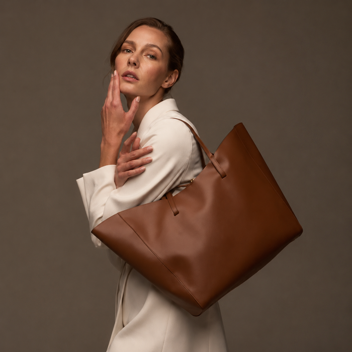 Tote Pol Saddle Brown