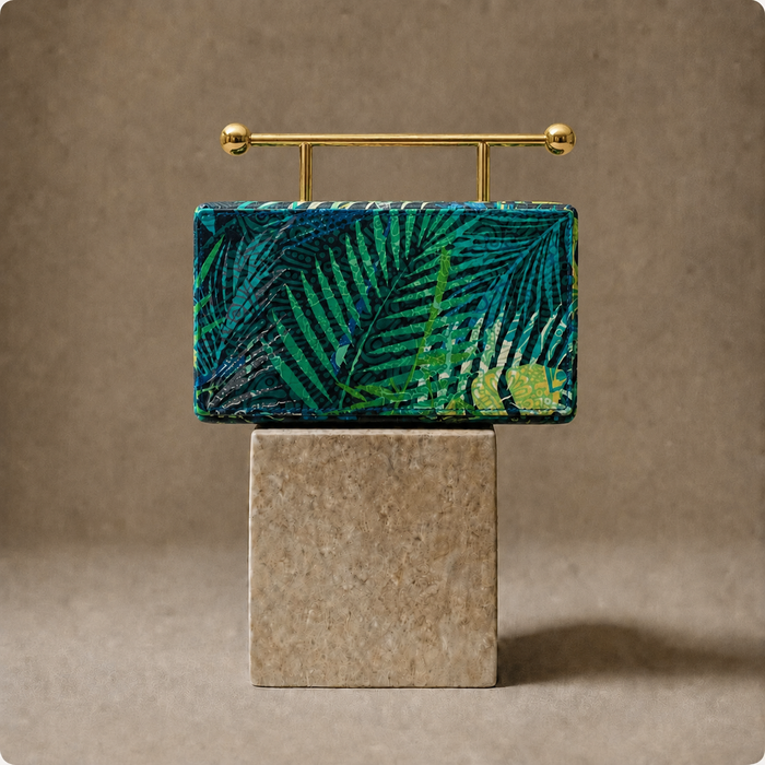Mia Clutch Oasis Leaves